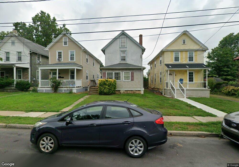 124 Jenkins Ave, Lansdale, PA 19446 - photo 1