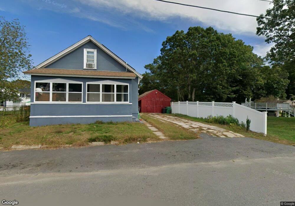 32 Willow St, Clinton, MA 01510 - photo 1