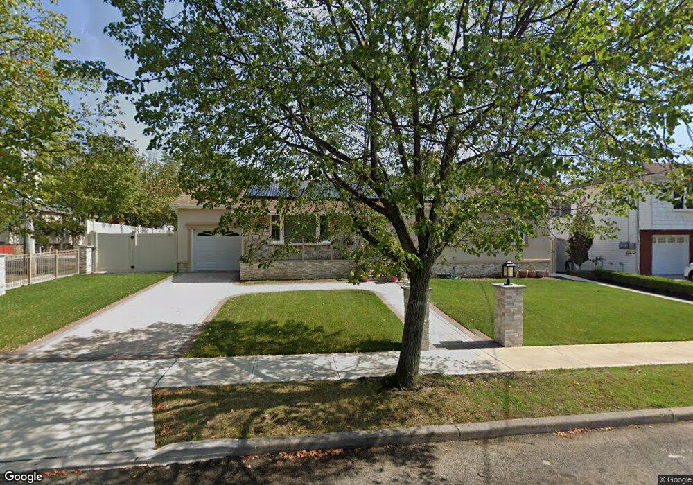 69 Kingdom Ave, Staten Island, NY 10312 - photo 1