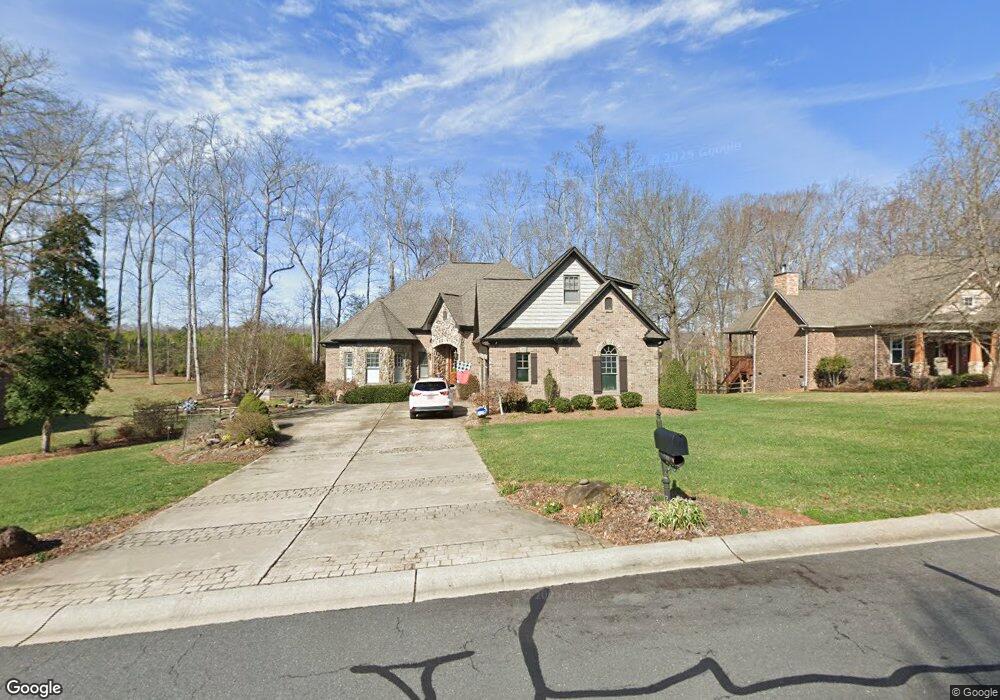 248 Highland Forest Dr, Clover, SC 29710 - photo 1