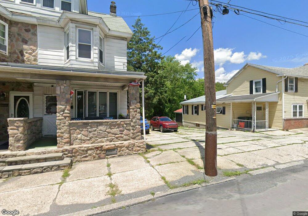 109 W Water St, Coaldale, PA 18218 - photo 1