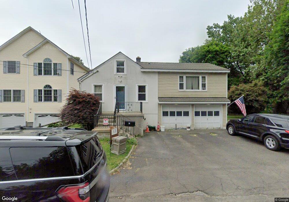 16 Lucy St, Greenwich, CT 06831 - photo 1