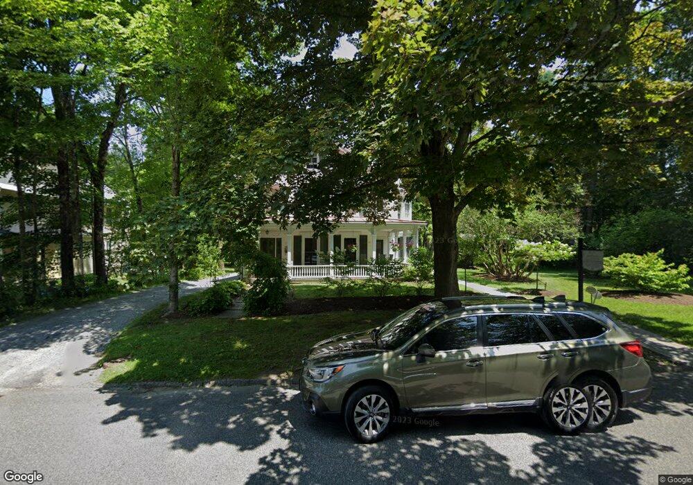 36 Cliffwood St, Lenox, MA 01240 - photo 1