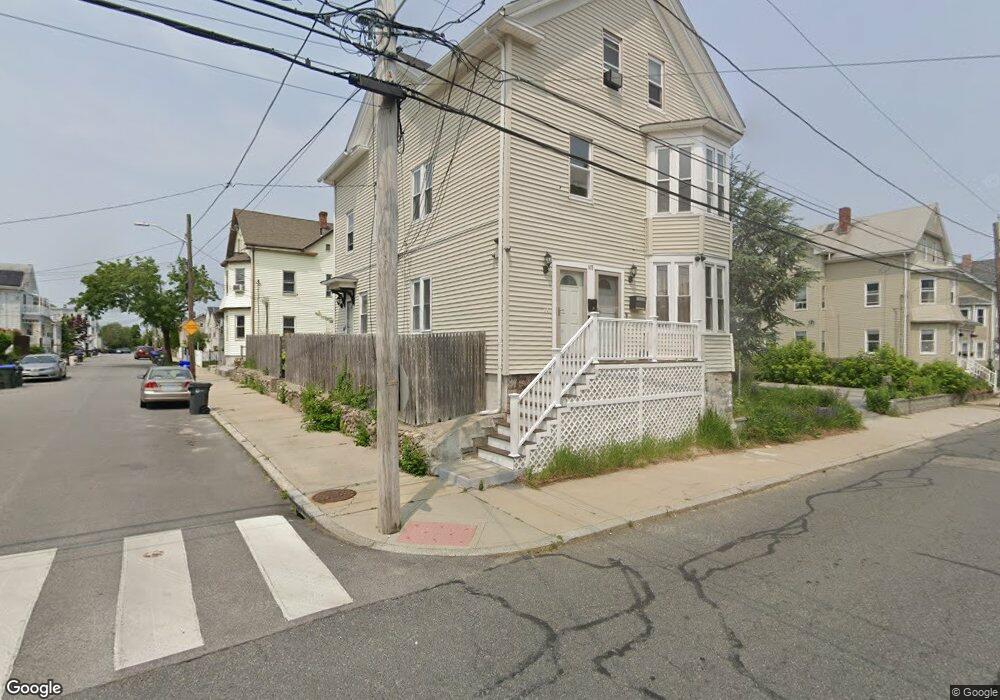 137 Carleton St unit 2, Providence, RI 02908 - photo 1