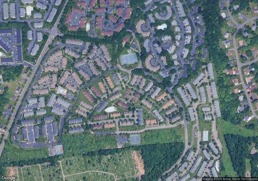 2 Ryan Ct unit B25, Nanuet, NY 10954 - photo 1