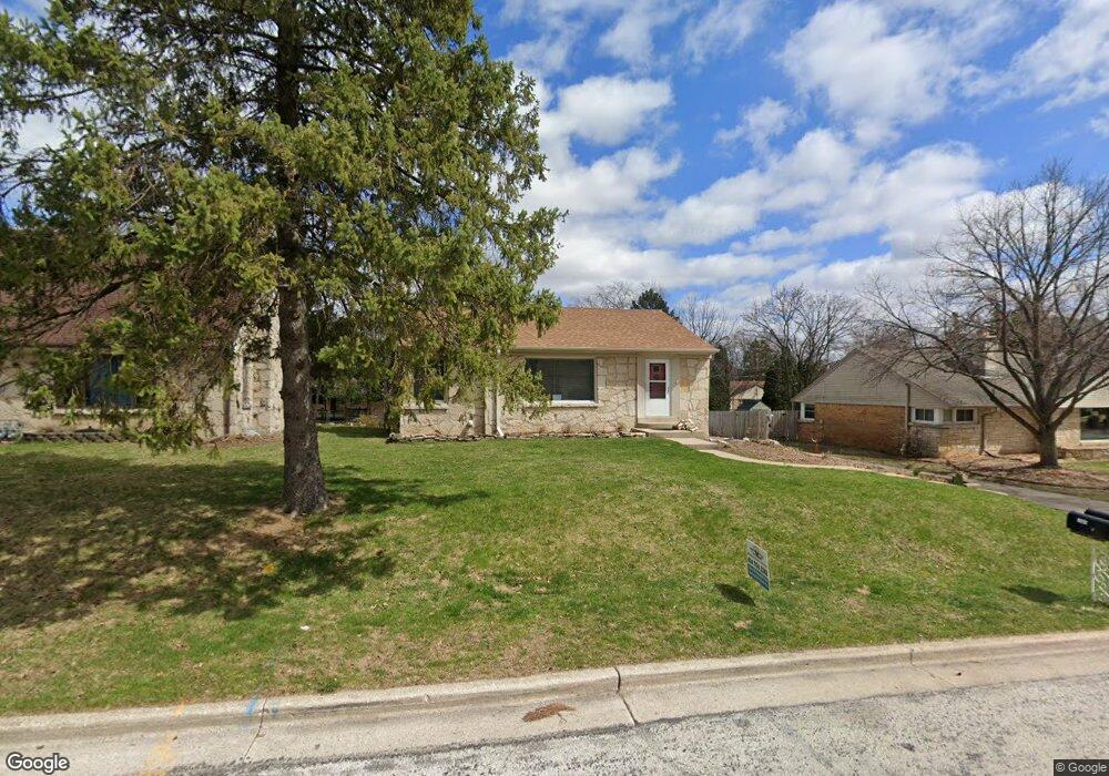 1260 N 118th St, Milwaukee, WI 53226 - photo 1