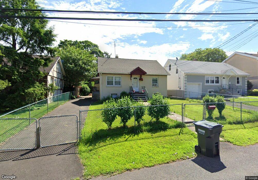 31 Kee Ave, Somerset, NJ 08873 - photo 1