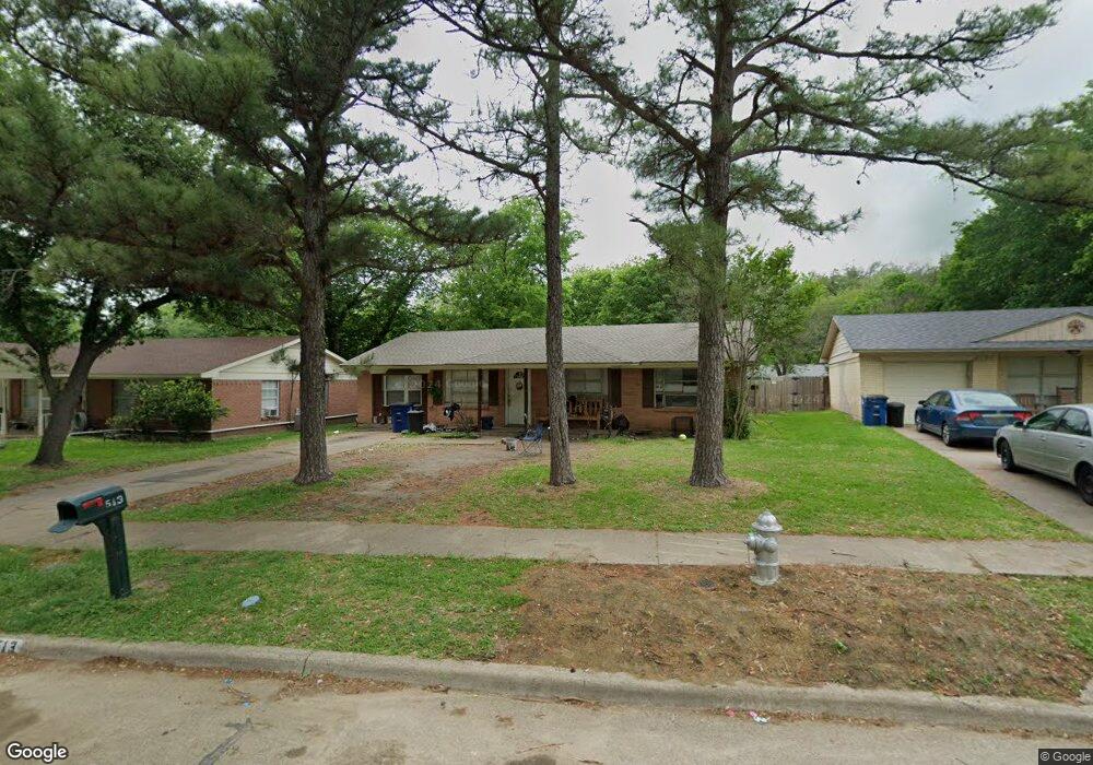 513 Cherry Ln, Ennis, TX 75119 - photo 1