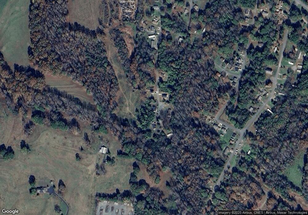 319 Holmes St, Shelby, NC 28152 - photo 1