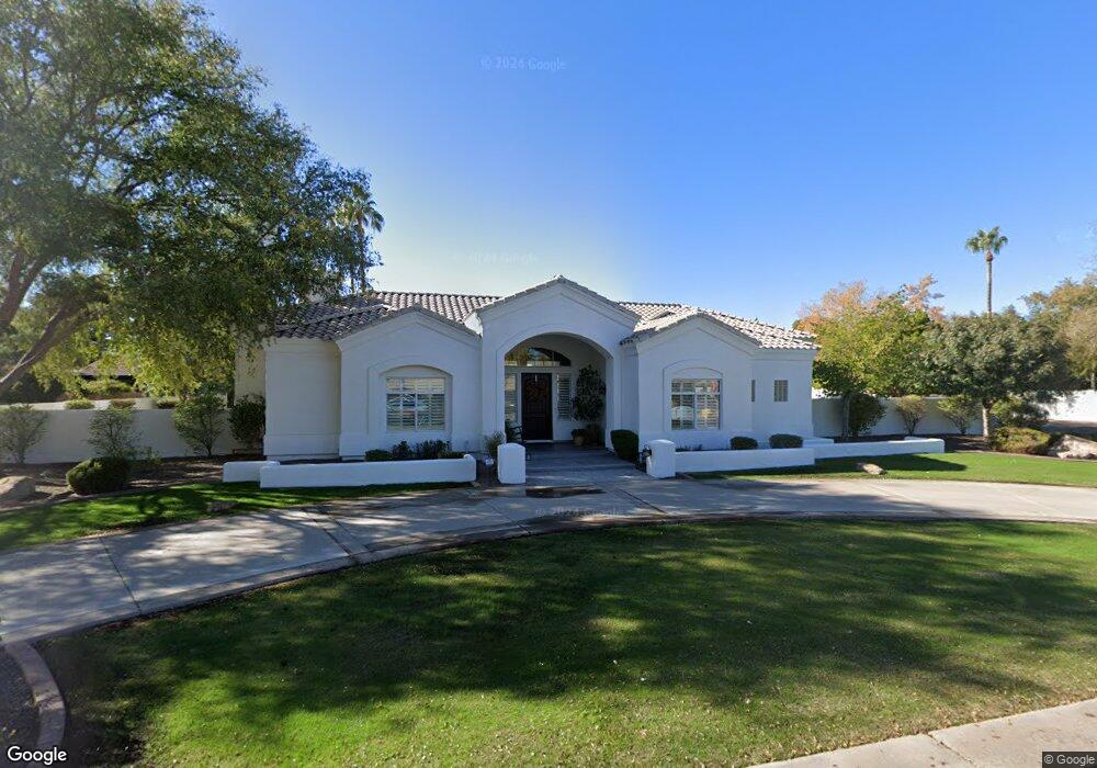 9202 S Willow Dr, Tempe, AZ 85284 - photo 1