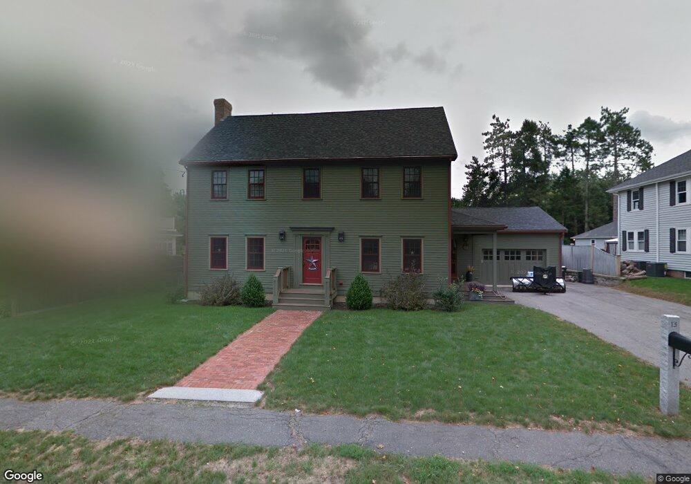 13 Columbus Ave, Newburyport, MA 01950 - photo 1