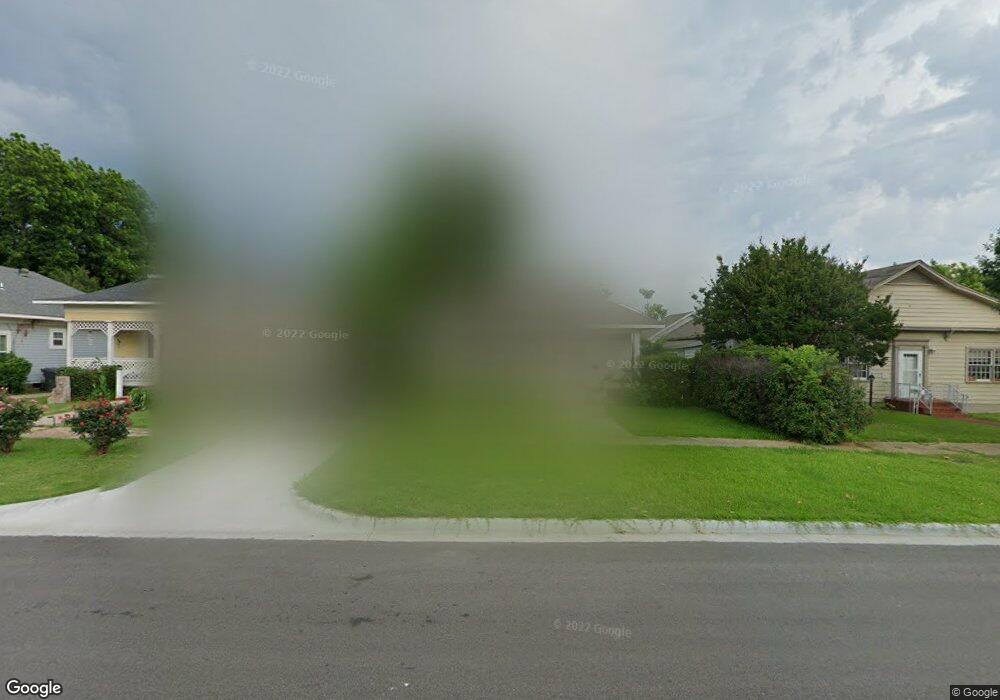 711 McLish St, Ardmore, OK 73401 - photo 1