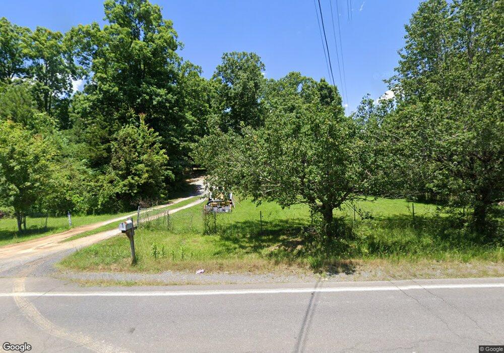 945 Brooker Dr, Dalton, GA 30721 - photo 1