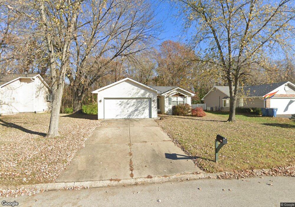 1300 Jacquelyn Ct, Maryville, IL 62062 - photo 1