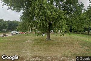 306 N Van Gordon Ave, Graettinger, IA 51342