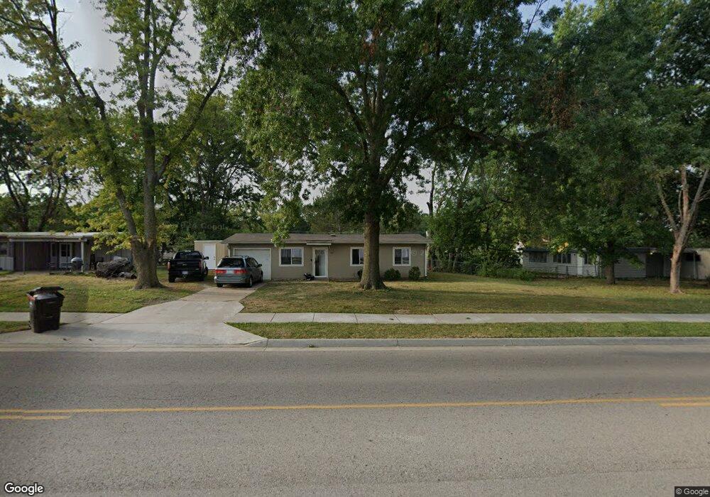 3707 SW 37th St, Topeka, KS 66614 - photo 1