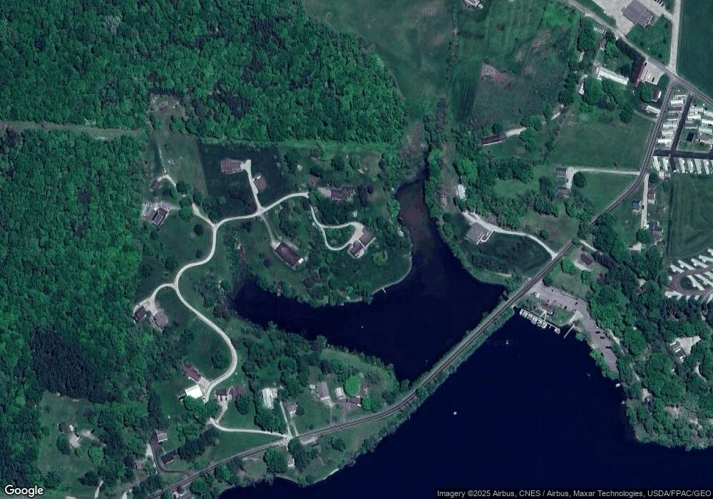 30398 Fern Hill Dr, Logan, OH 43138 - photo 1