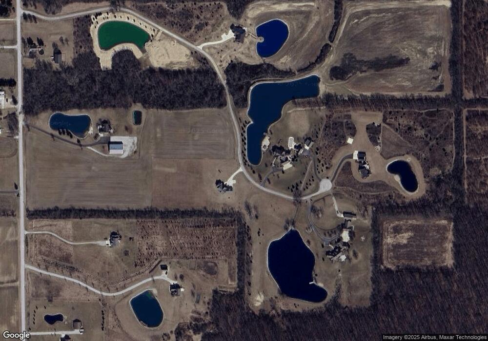 16813 Zubrick Rd unit 3, Roanoke, IN 46783 - photo 1