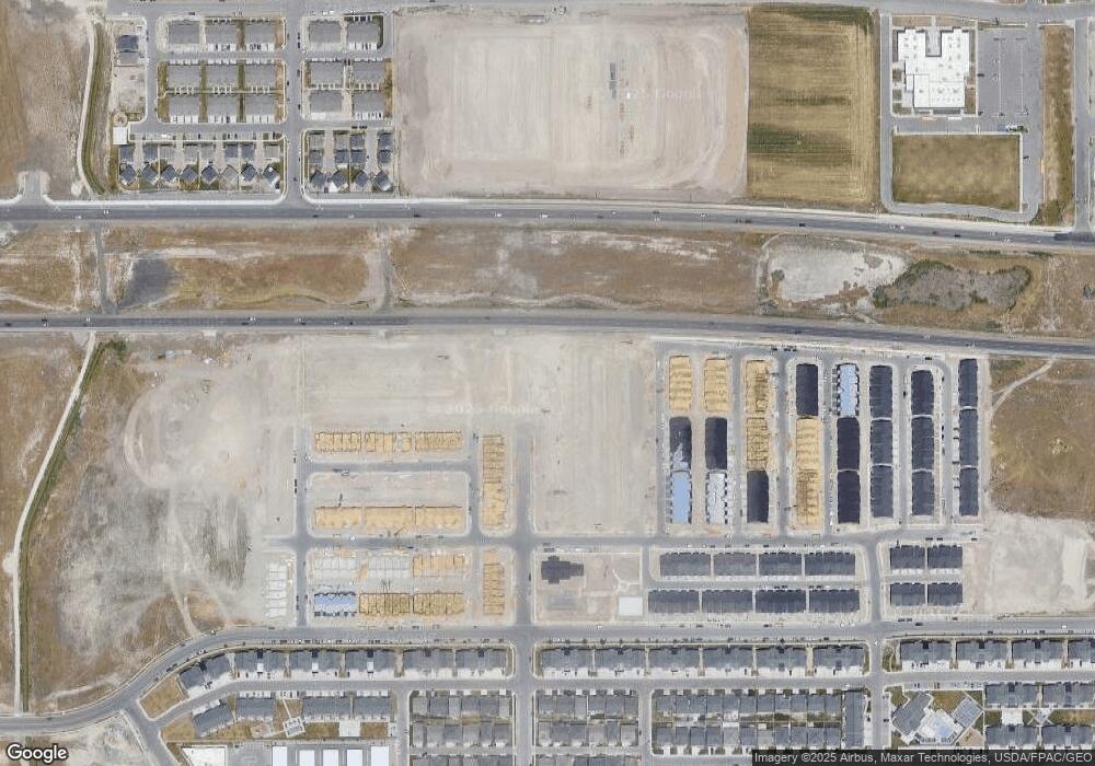 2070 N 4100 W unit 465, Lehi, UT 84043 - photo 1