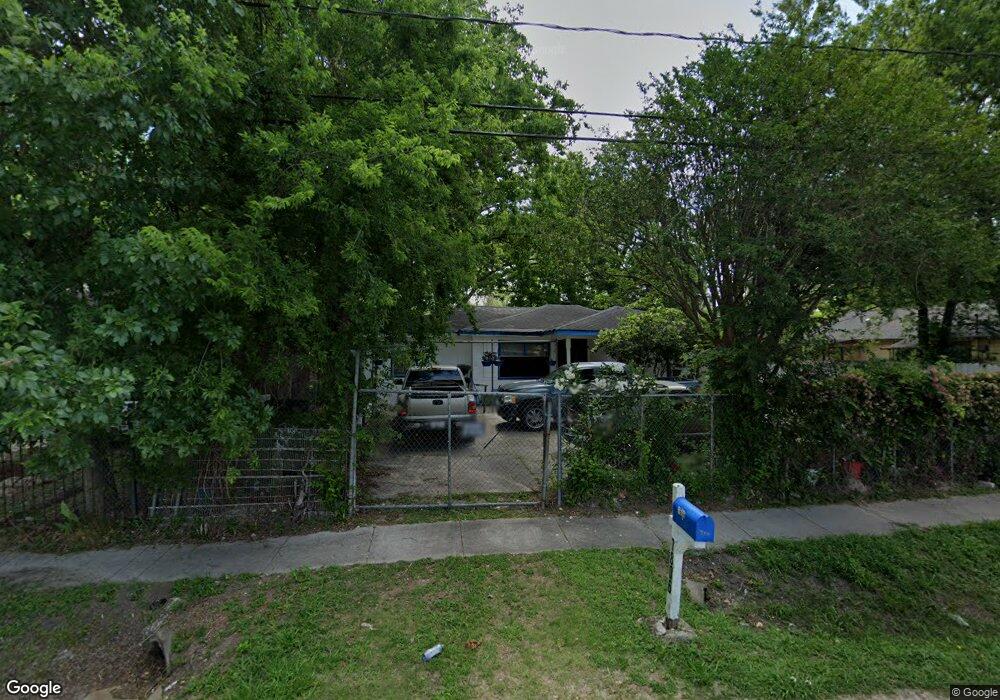 7806 Curry Rd, Houston, TX 77093 - photo 1