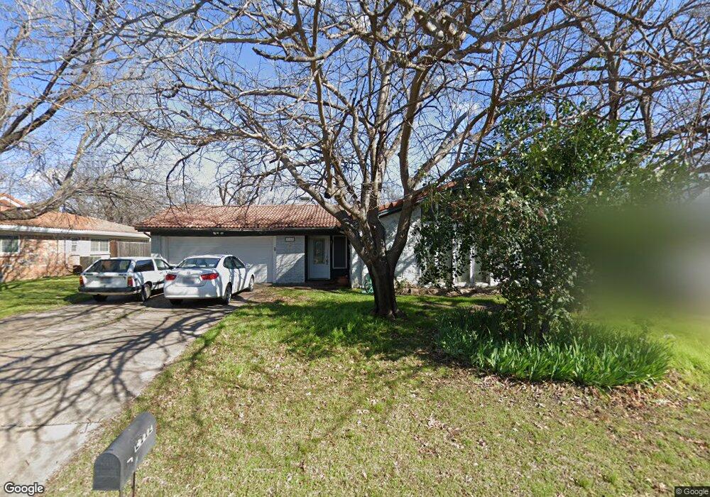 2112 Shady Brook Dr, Bedford, TX 76021 - photo 1