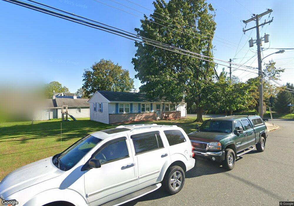 402 Chestnut St, Bally, PA 19503 - photo 1