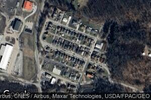 20 2nd St, Beech Bottom, WV 26030