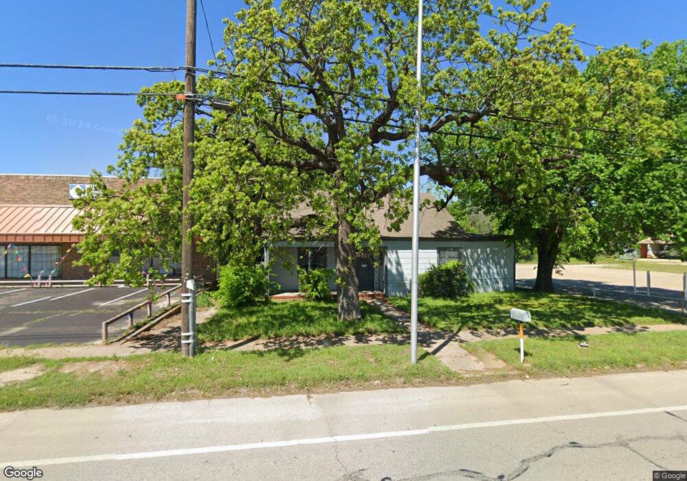 704 Palo Pinto St, Weatherford, TX 76086 - photo 1