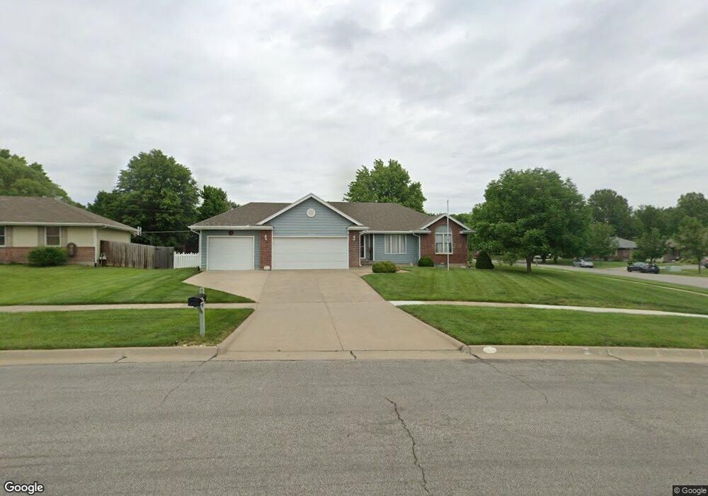 3900 SW 40th St, Topeka, KS 66610 - photo 1