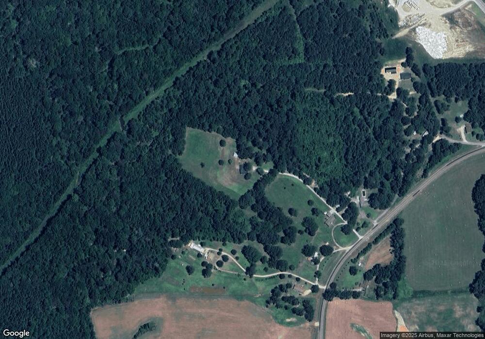 627 County Road 10, Stringer, MS 39481 - photo 1