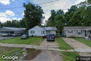 611 S 1st St, Steele, MO 63877