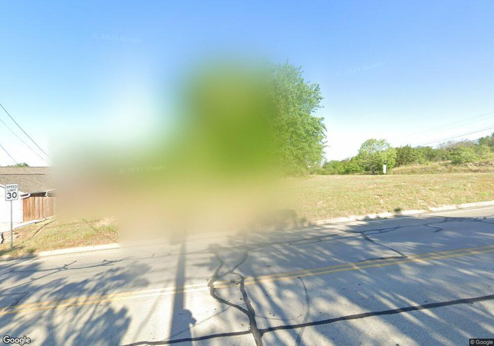 1302 S Bowie Dr, Weatherford, TX 76086 - photo 1