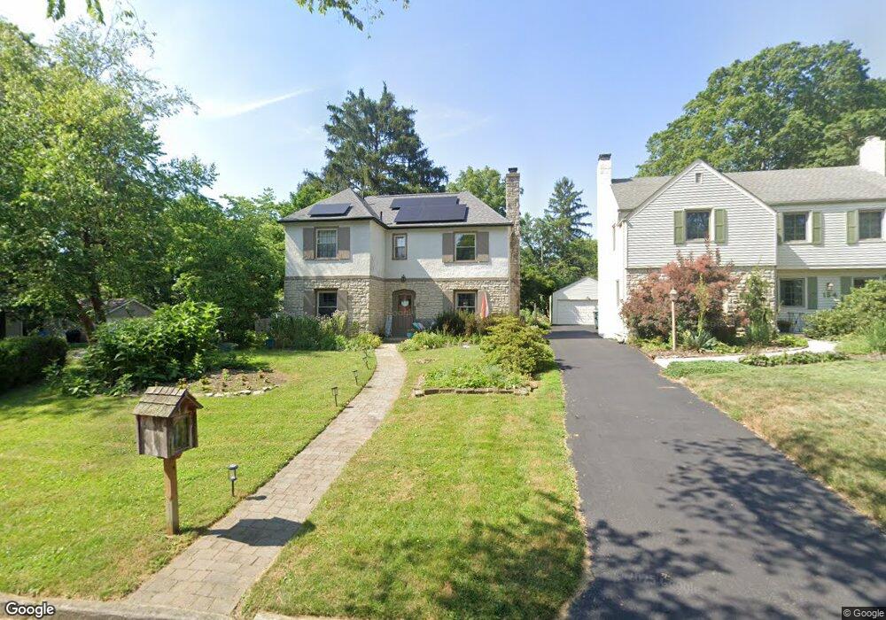 162 Aldrich Rd, Columbus, OH 43214 - photo 1