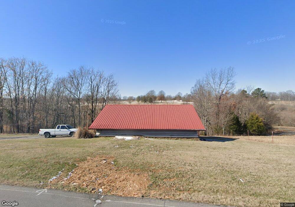 251 Maple Grove Rd, Lafayette, TN 37083 - photo 1