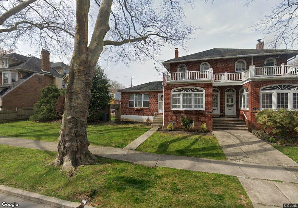 2433 W Allen St unit 2439, Allentown, PA 18104 - photo 1