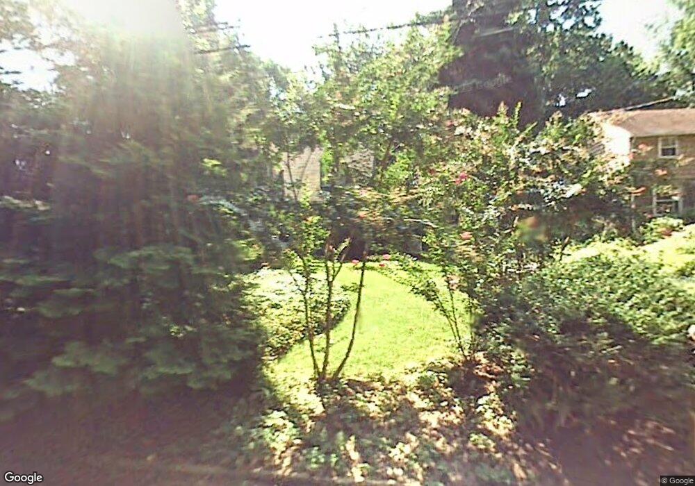 736 Hemlock Rd, Media, PA 19063 - photo 1