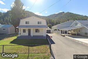 911 E Garden Ave, Osburn, ID 83849