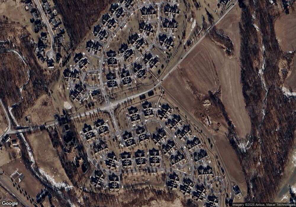 1021 Burgundy Cir, Pennsburg, PA 18073 - photo 1