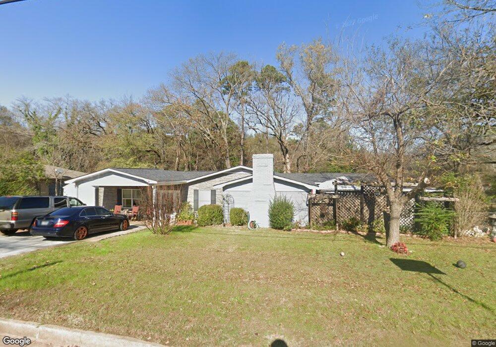 1521 Graham Dr, Tyler, TX 75701 - photo 1