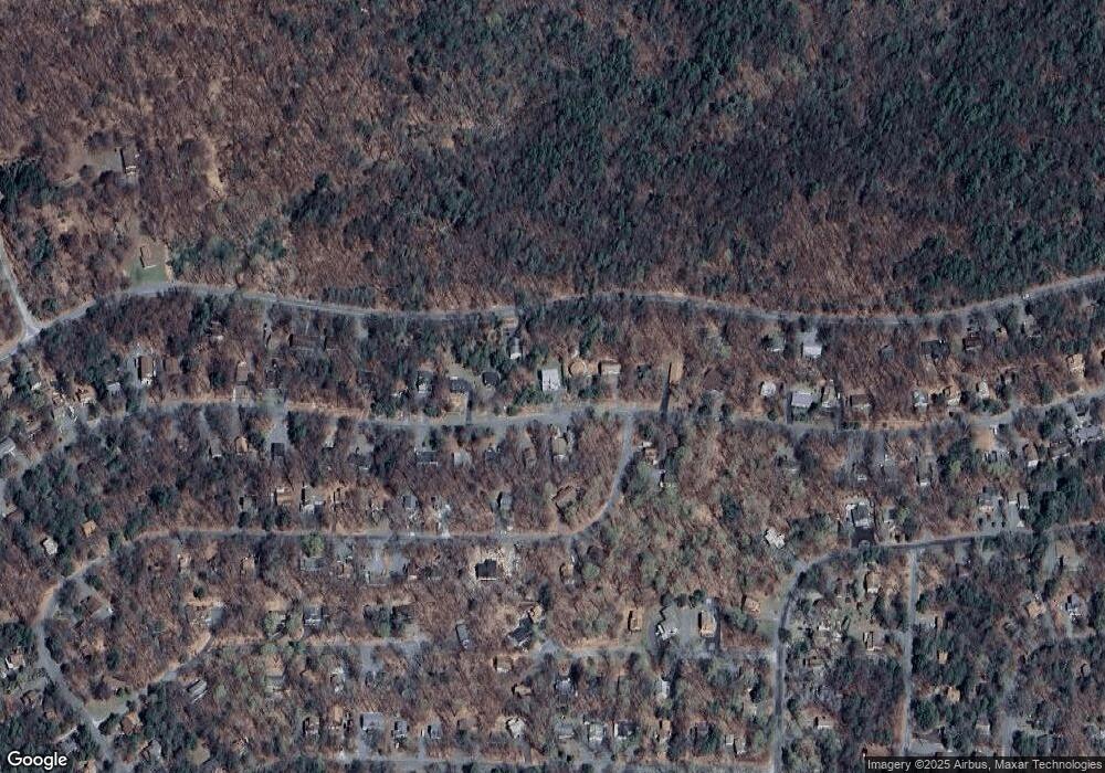 71 Wallenpaupack Dr, Lakeville, PA 18438 - photo 1