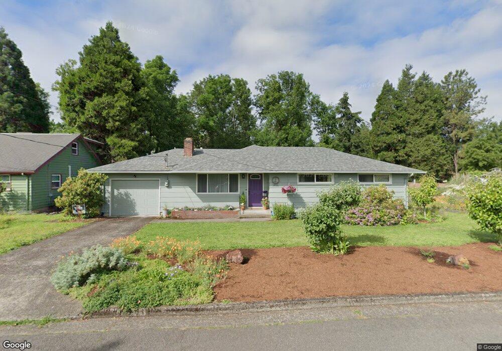 1496 Roundup Dr, Eugene, OR 97401 - photo 1