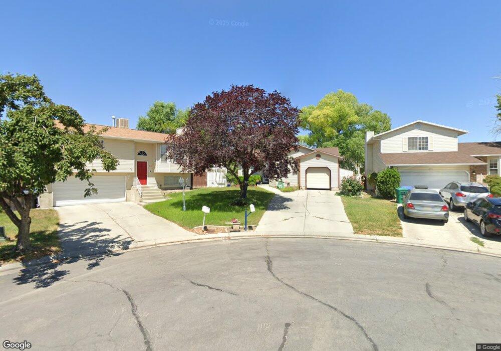 7906 S 2870 W, West Jordan, UT 84088 - photo 1