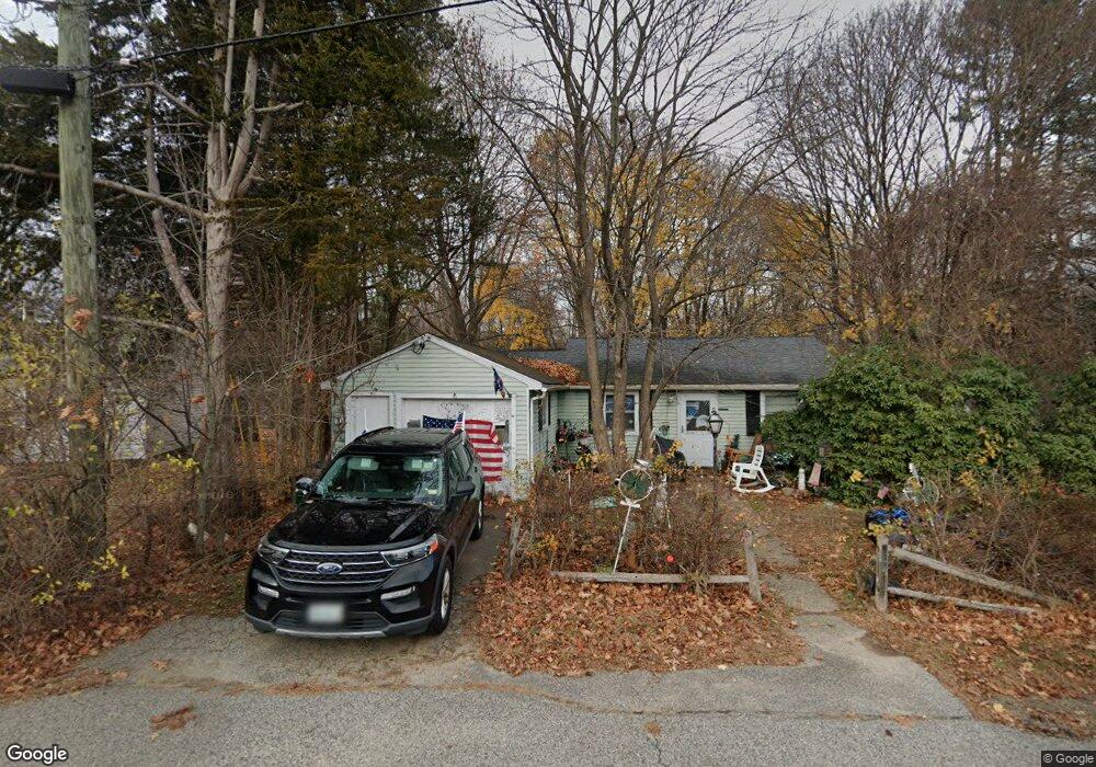 230 Holly Ln, Portsmouth, NH 03801 - photo 1