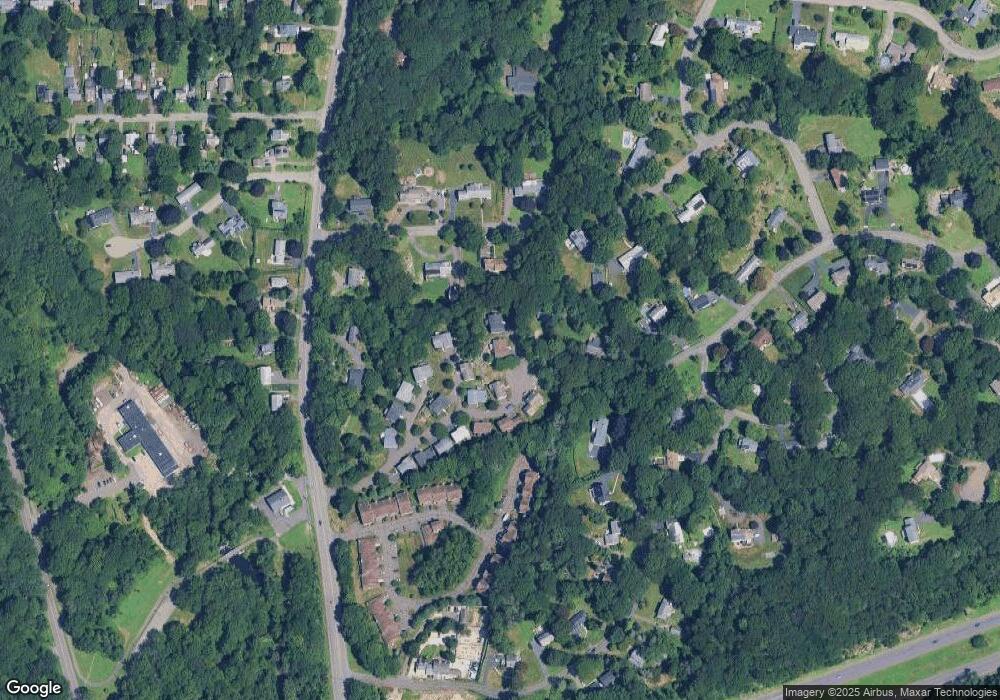 355 Stonebridge Ln, Trumbull, CT 06611 - photo 1