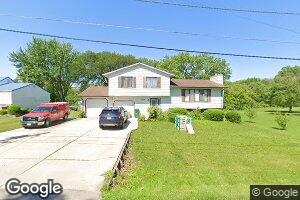 119 Sutton Ave, Elk Run Heights, IA 50707