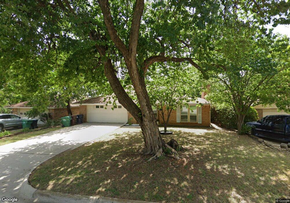 1207 Avenue C, Denton, TX 76205 - photo 1