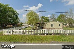 105 S East St, Blevins, AR 71825