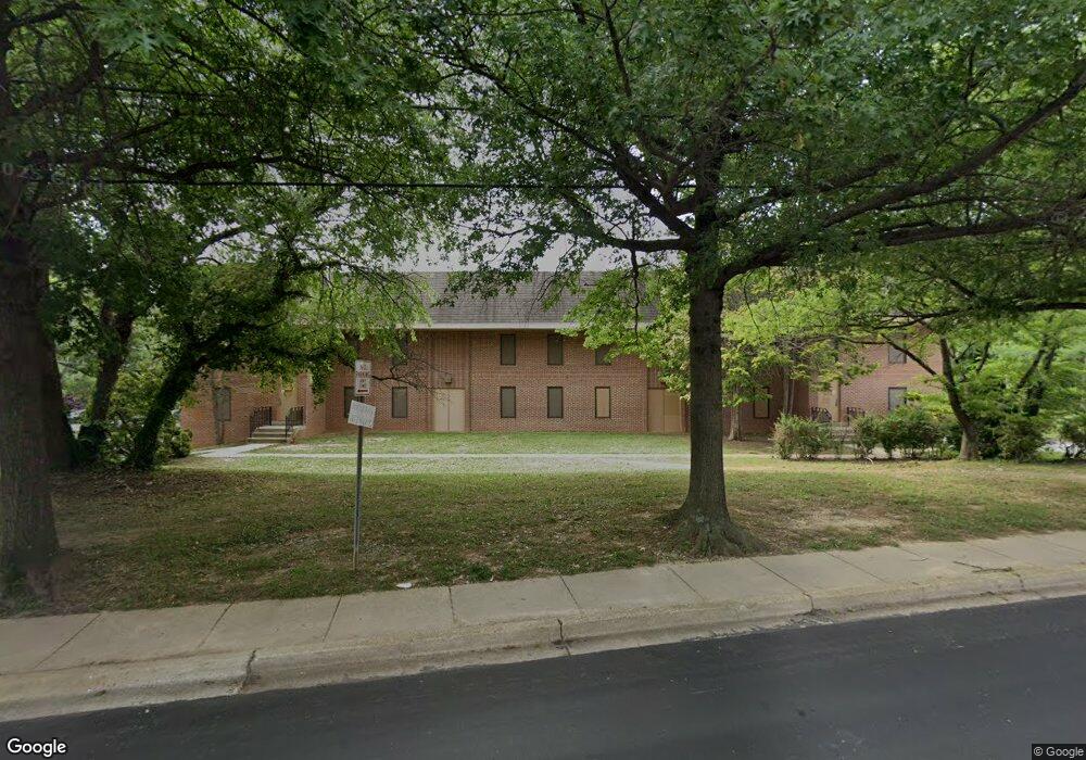 1580 E Jefferson St, Rockville, MD 20852 - photo 1