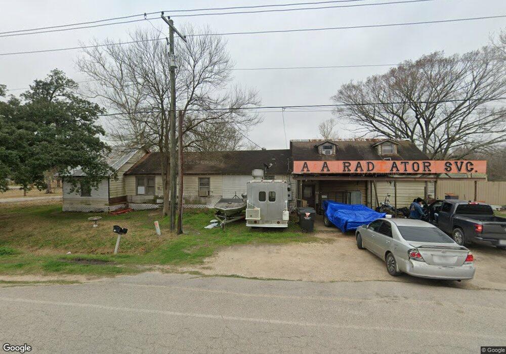 1115 Rosharon Rd, Alvin, TX 77511 - photo 1