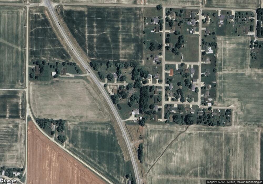 13981 E Georgia St, Effingham, IL 62401 - photo 1